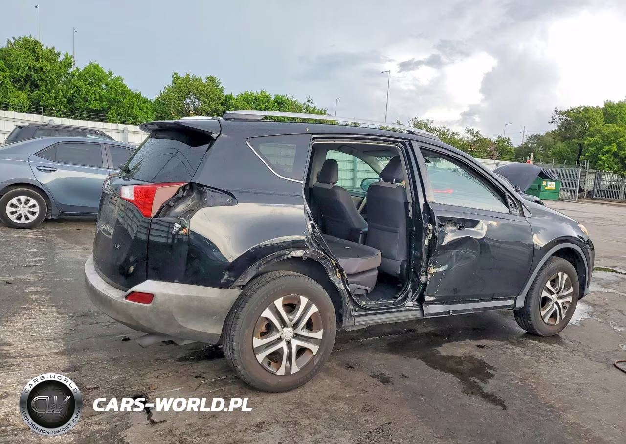 2015 Toyota Rav4 Le VIN:2T3ZFREV2FW174803 - 3