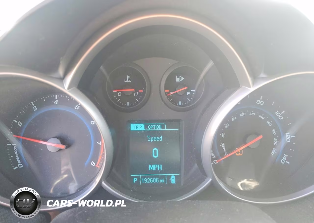 2014 Chevrolet Cruze Lt VIN:1G1PC5SB6E7334025 - 9