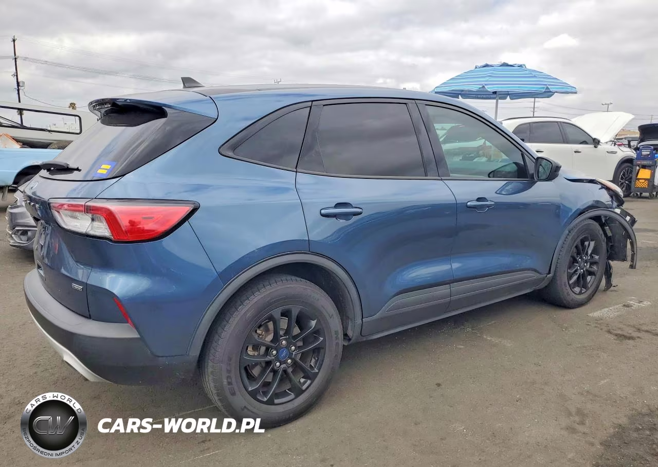 2020 Ford Escape Se Sport VIN:1FMCU0BZ9LUB78978 - 3