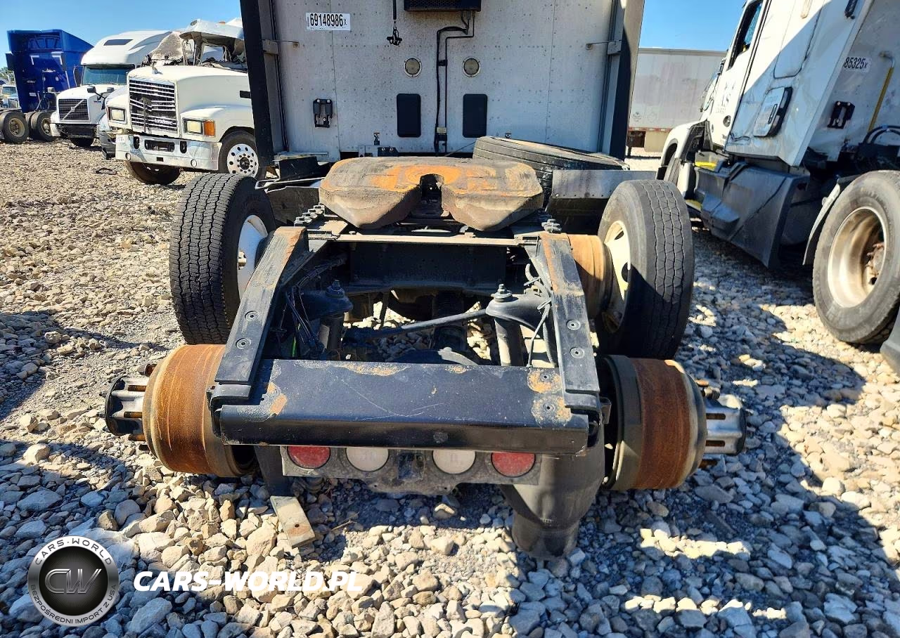 2020 Kenworth Construction T680 VIN:1XKYDP9X3LJ311151 - 13