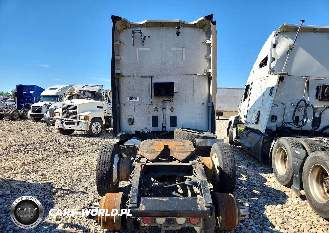2020 Kenworth Construction T680 VIN:1XKYDP9X3LJ311151 - 6