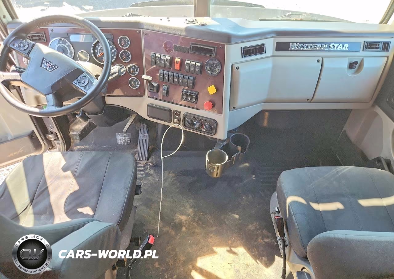 2017 Western Star-Auto Car 5700 Xe - Semi Truck VIN:5KJJBHDR2HLHT7657 - 8