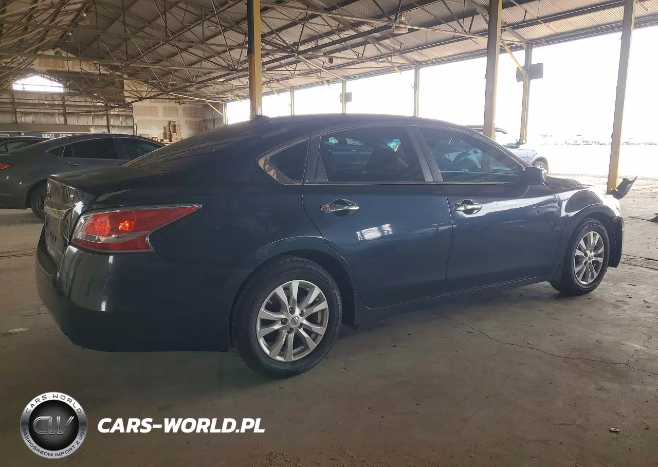2014 Nissan Altima 2.5 S VIN:1N4AL3AP0EC323405 - 3
