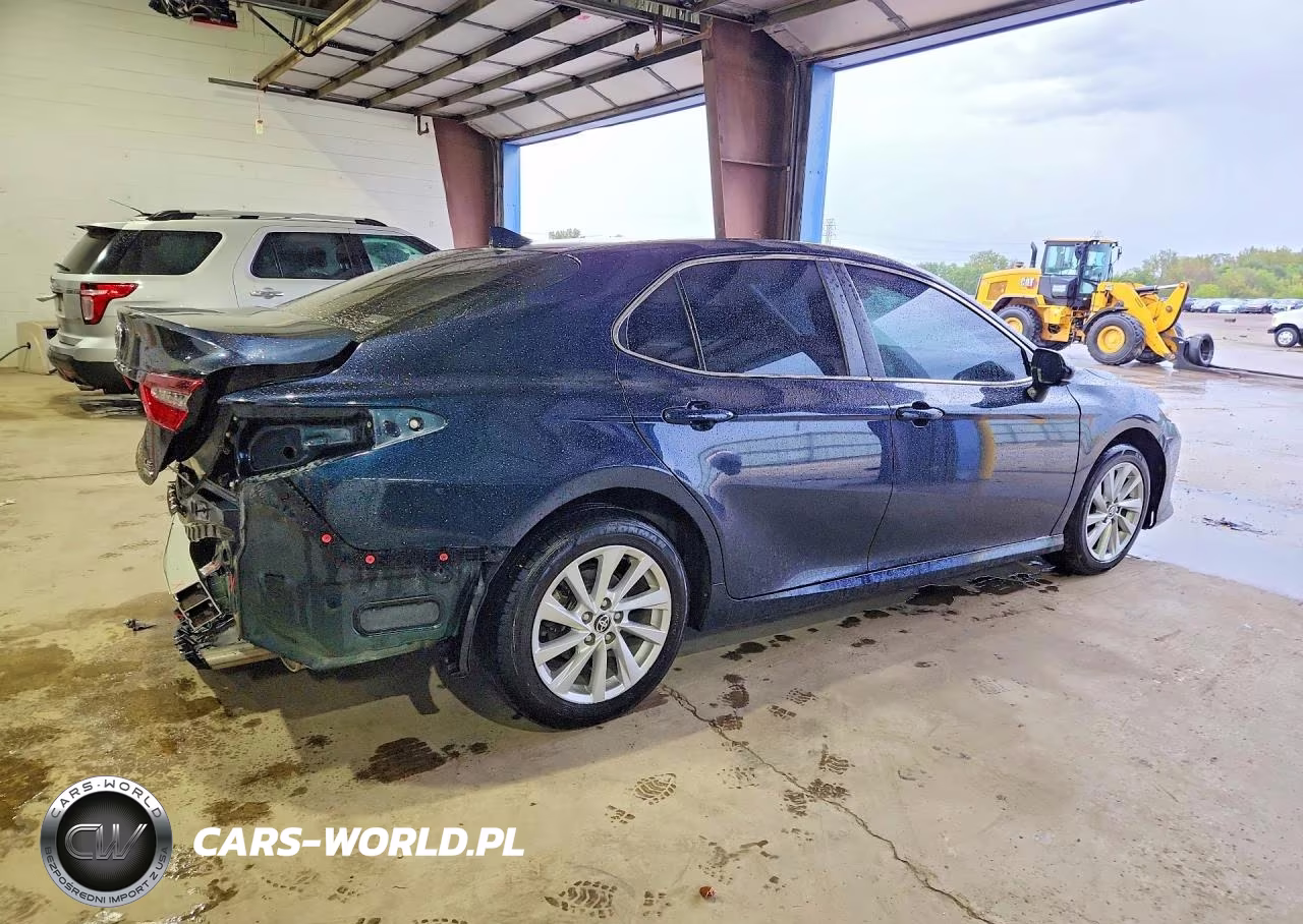 2021 Toyota Camry Le VIN:4T1C11BK3MU027511 - 3