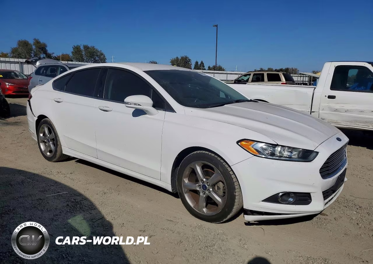 2014 Ford Fusion Se VIN:3FA6P0H73ER357693 - 4