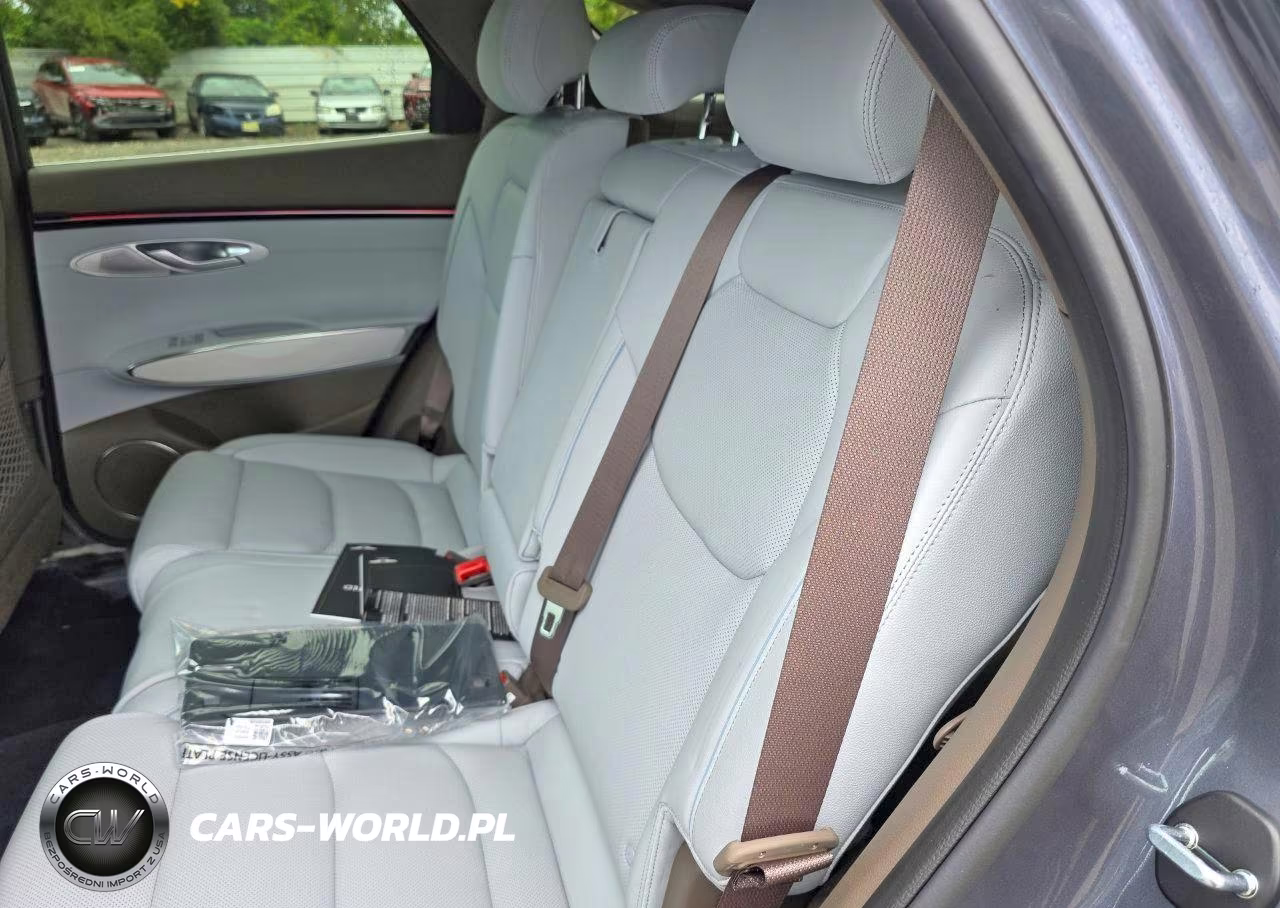 2026 Genesis Gv70 Advanced VIN:5NMMBDTB7TH061723 - 12