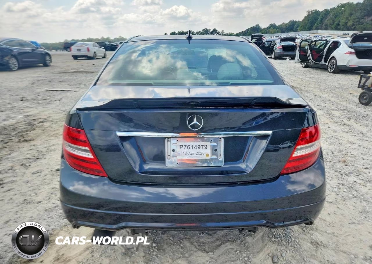 2012 Mercedes-Benz C 250 VIN:WDDGF4HB5CR237325 - 6