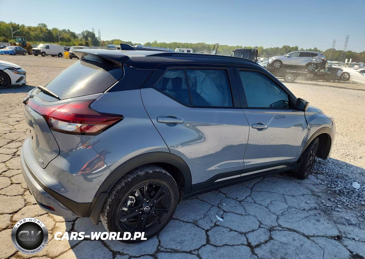 2022 Nissan Kicks Sr VIN:3N1CP5DV7NL516252 - 3