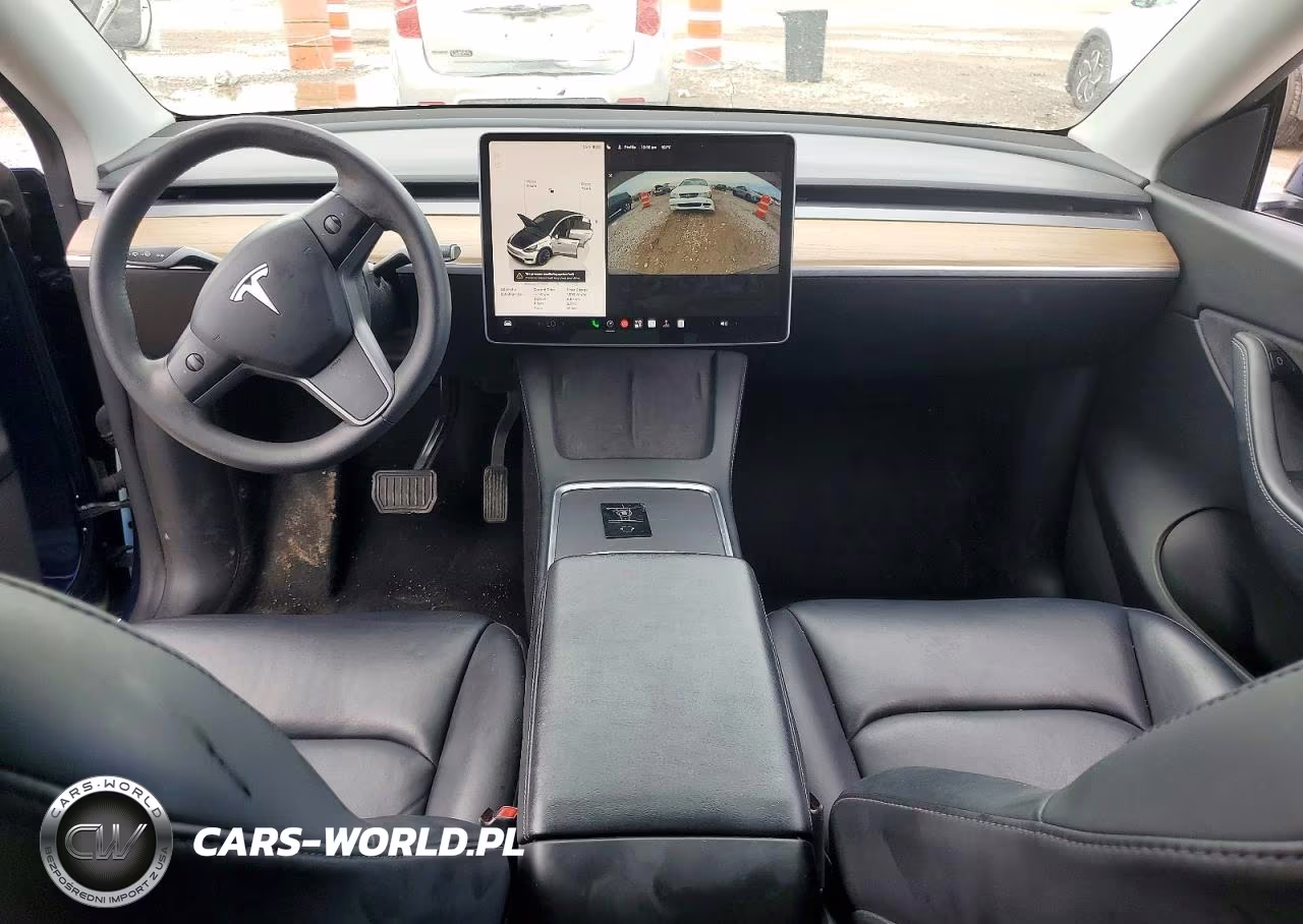 2022 Tesla Model Y VIN:7SAYGDEE2NF480824 - 8