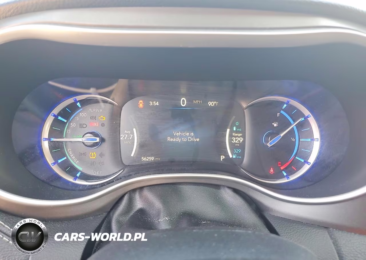 2023 Chrysler Pacifica Hybrid Touring L VIN:2C4RC1L71PR611586 - 9