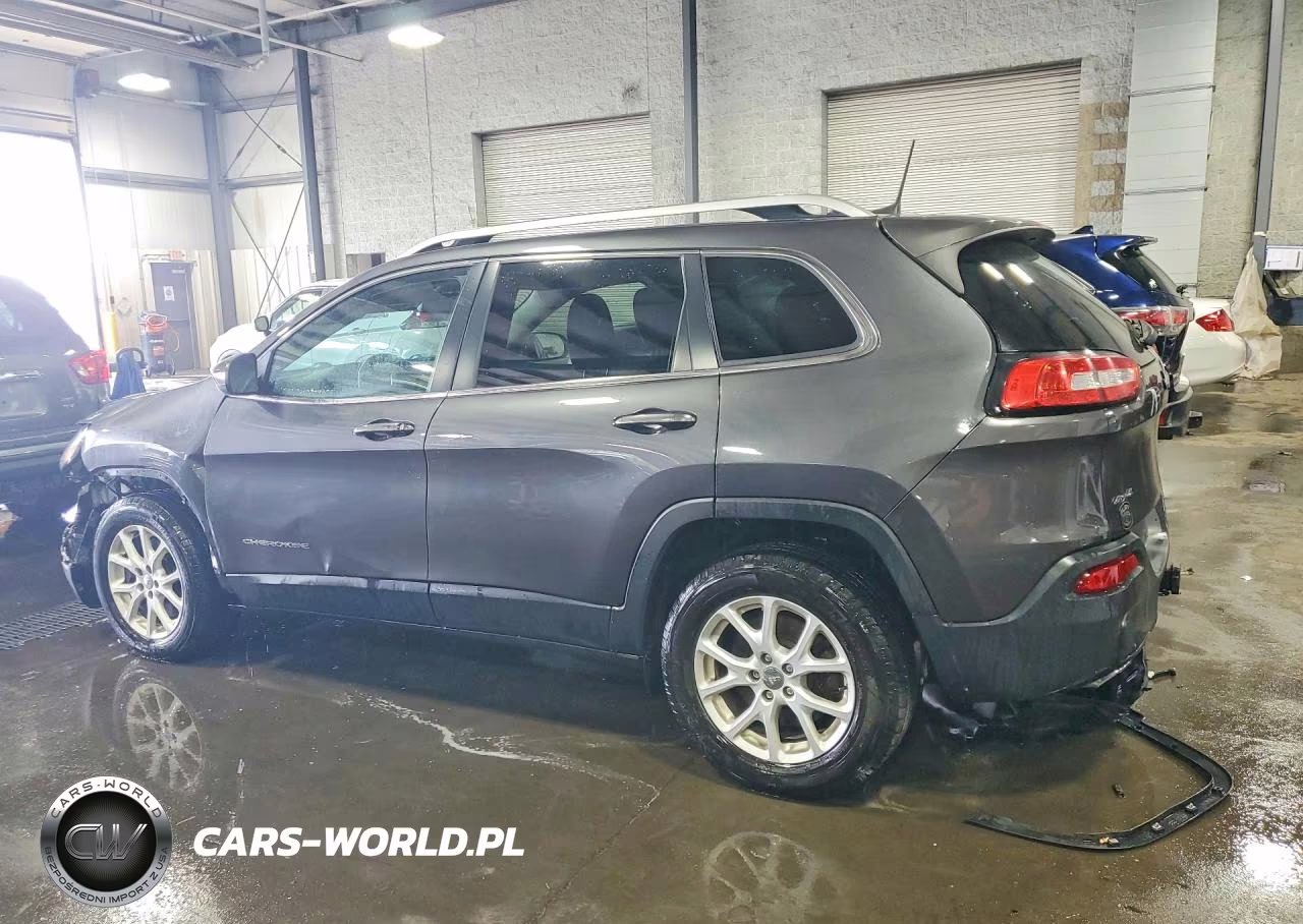 2015 Jeep Cherokee Latitude VIN:1C4PJMCS4FW776931 - 2