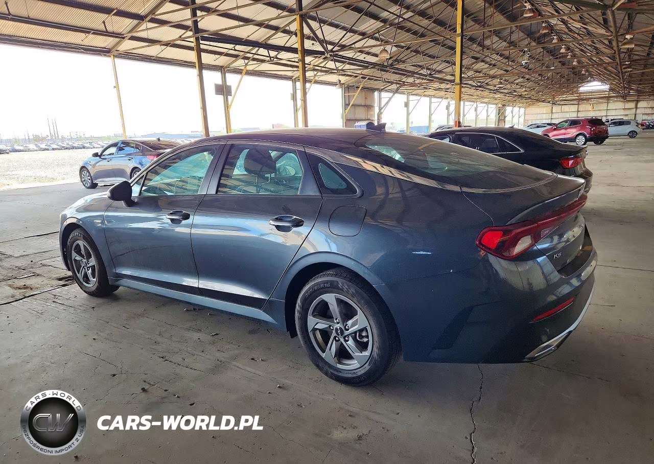 2022 Kia K5 Lxs VIN:5XXG14J22NG136882 - 2