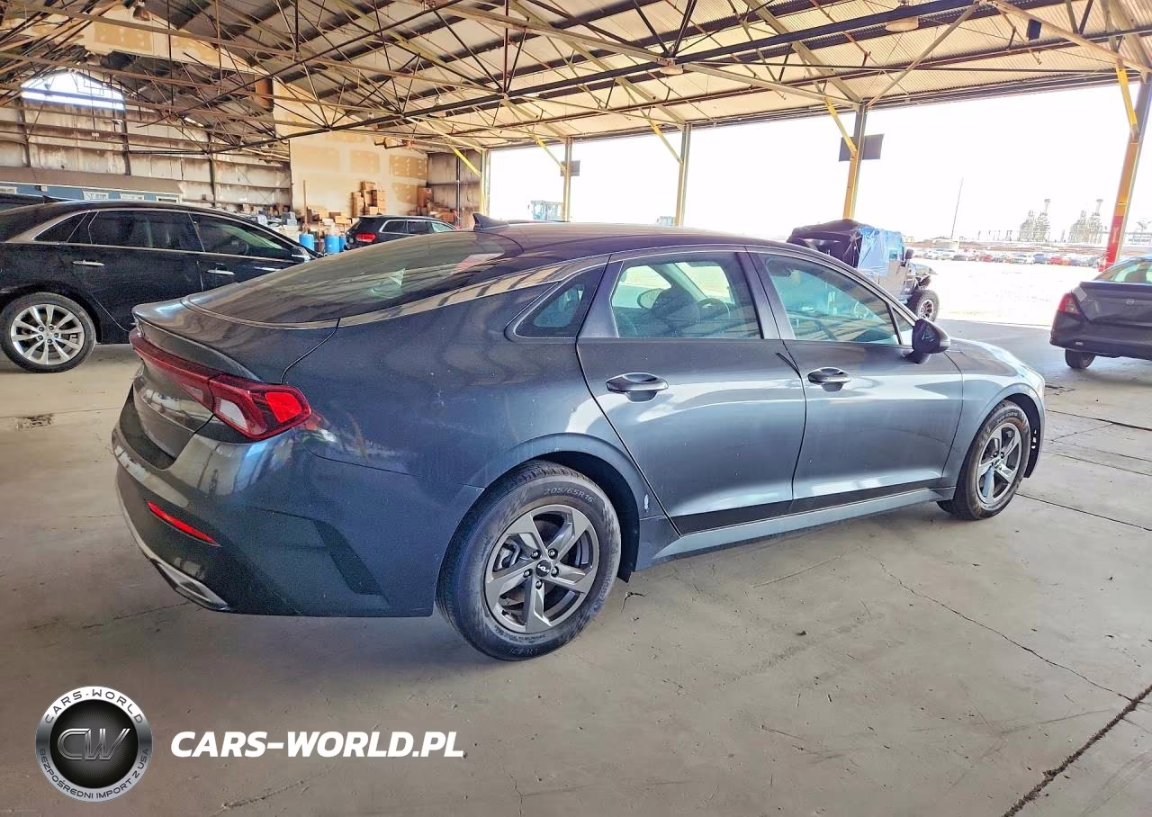 2022 Kia K5 Lxs VIN:5XXG14J22NG136882 - 3