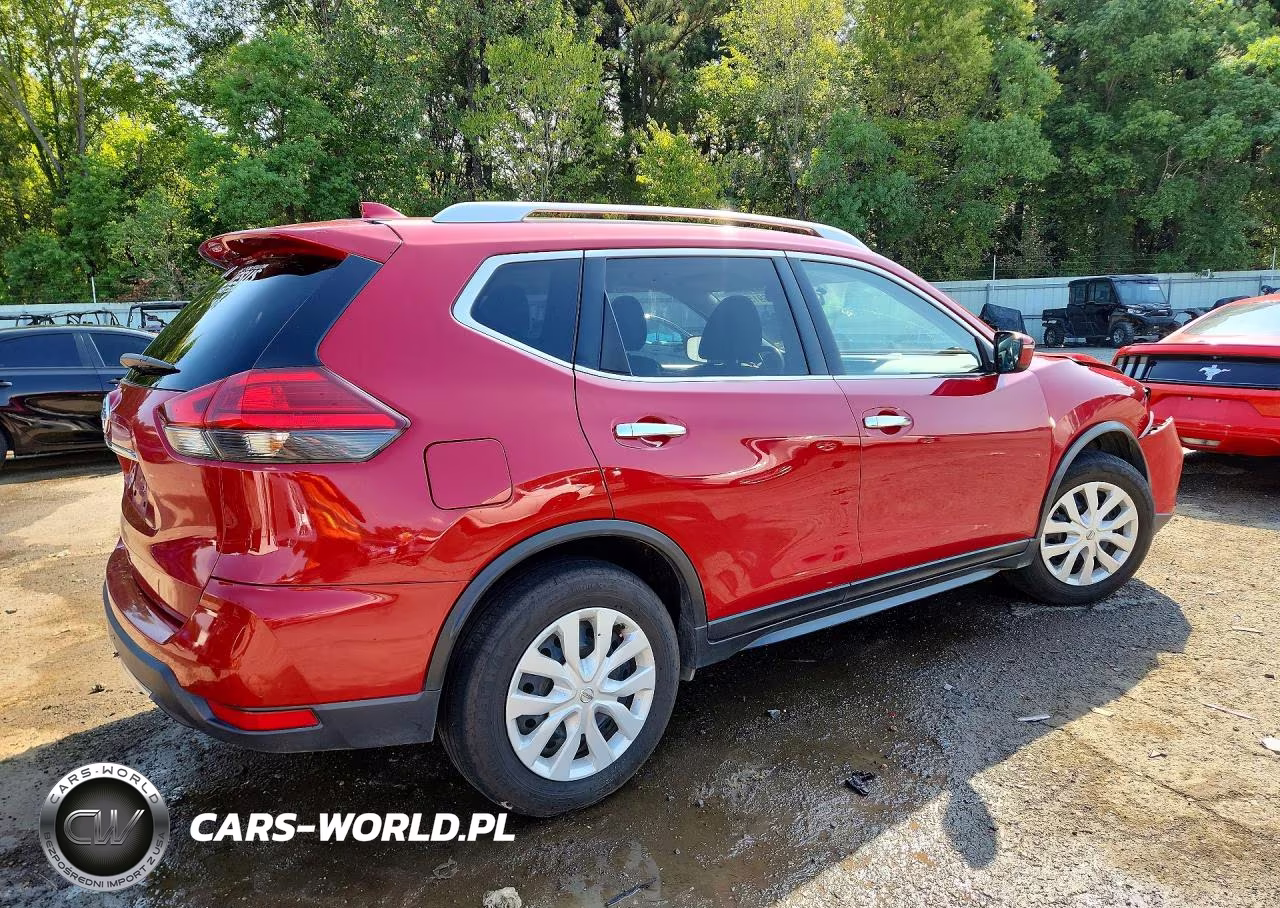 2017 Nissan Rogue S VIN:JN8AT2MT0HW385052 - 3