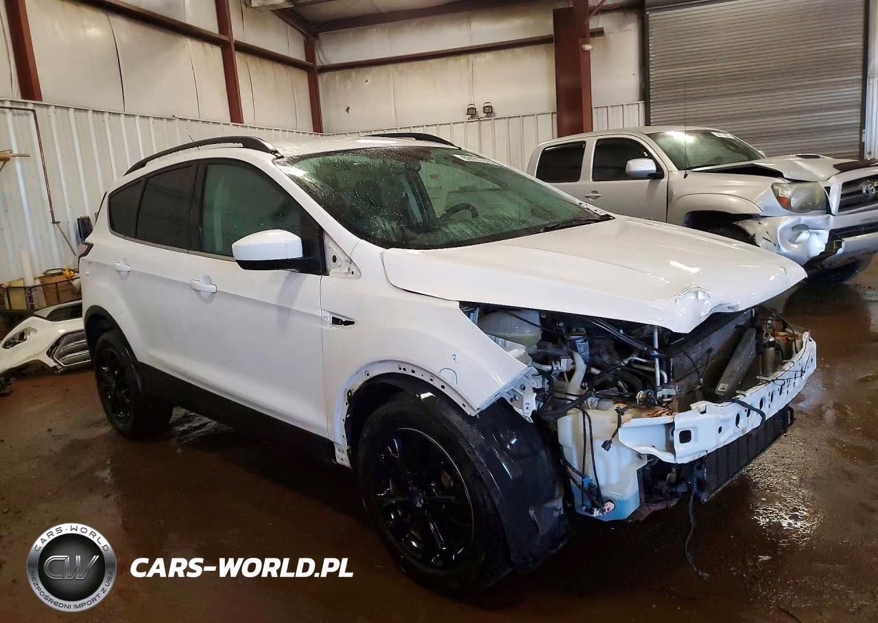 2018 Ford Escape Se VIN:1FMCU9GD9JUC13288 - 4