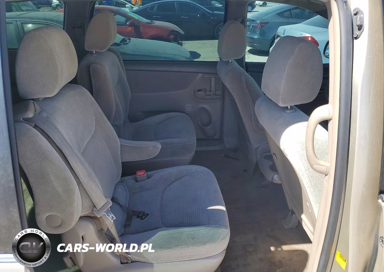 2010 Toyota Sienna Ce 7-Passenger VIN:5TDKK4CC6AS342969 - 11