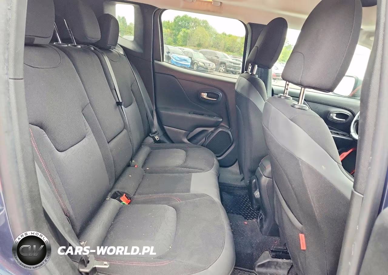 2020 Jeep Renegade Trailhawk VIN:ZACNJBC19LPL20934 - 11