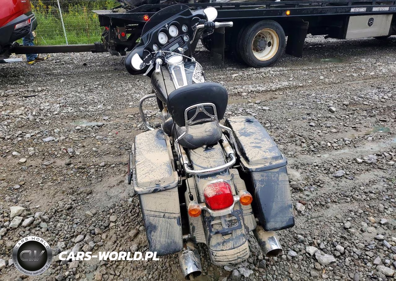 2006 Harley-Davidson Flhxi VIN:1HD1KBW156Y706545 - 4