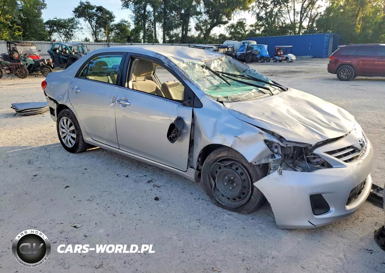 2013 Toyota Corolla Le VIN:2T1BU4EE2DC977063 - 4