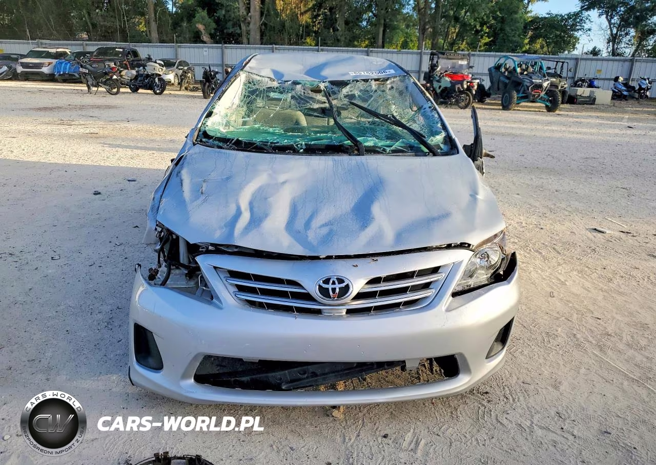 2013 Toyota Corolla Le VIN:2T1BU4EE2DC977063 - 5