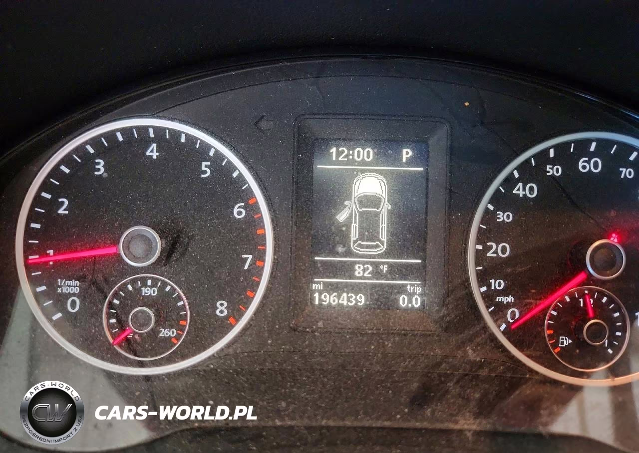 2013 Volkswagen Tiguan S VIN:WVGBV7AX3DW534123 - 9