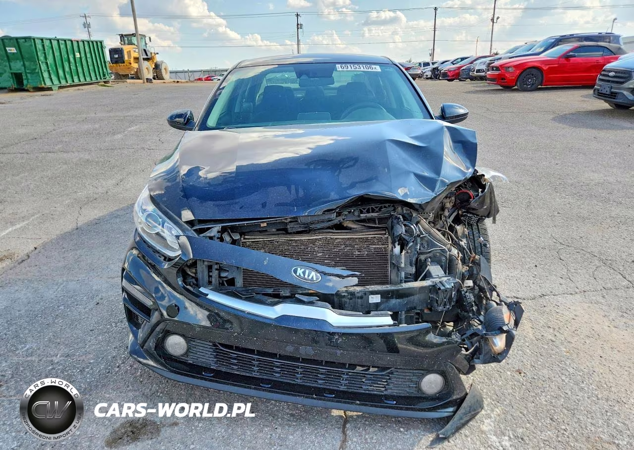 2021 Kia Forte Lxs VIN:3KPF24AD7ME360179 - 5
