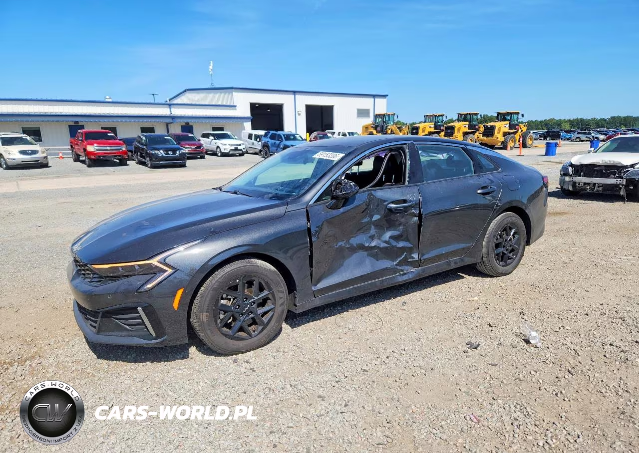 2026 Kia K5 Lxs VIN:KNAG24J71T5454662 - 1