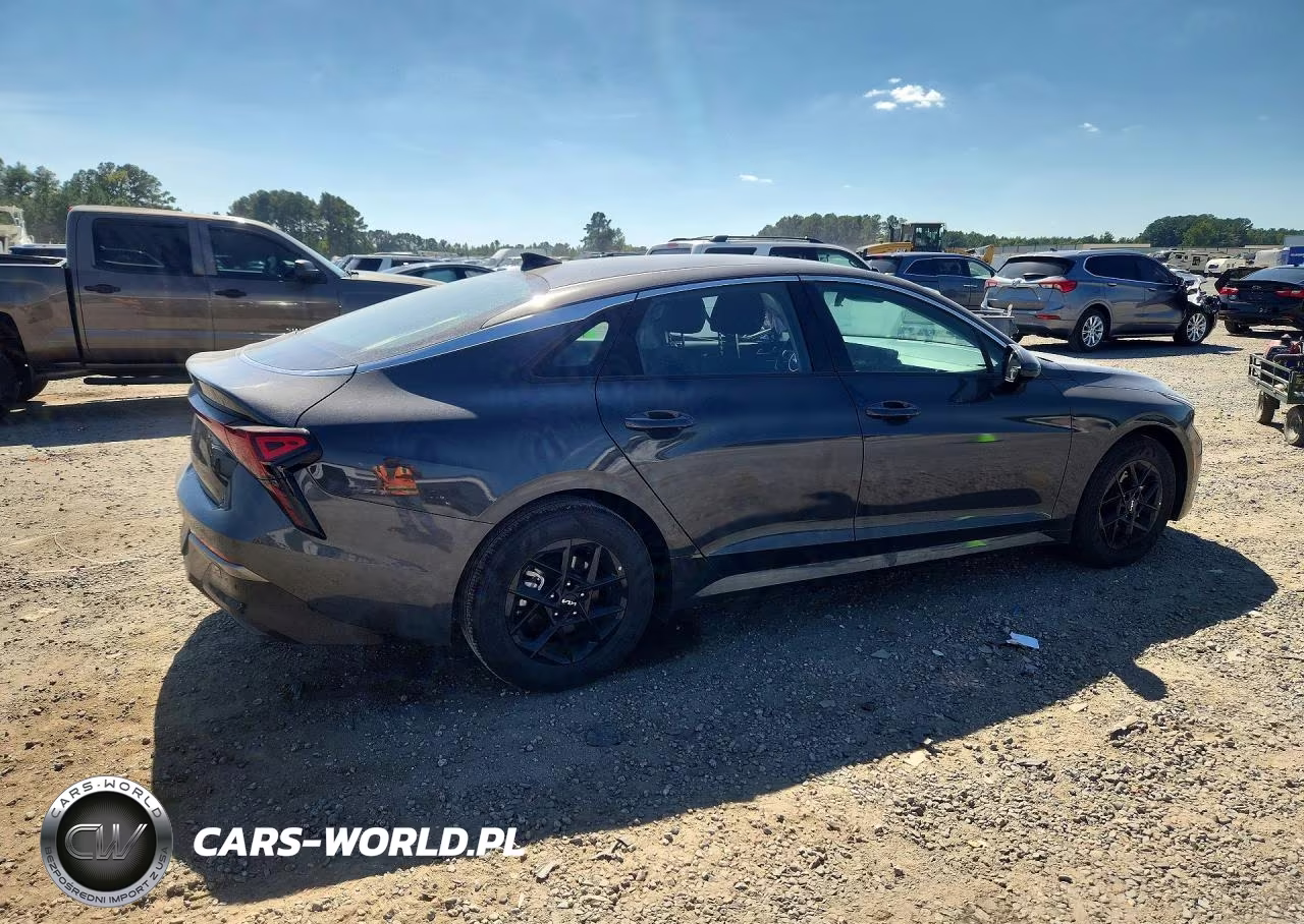 2026 Kia K5 Lxs VIN:KNAG24J71T5454662 - 3