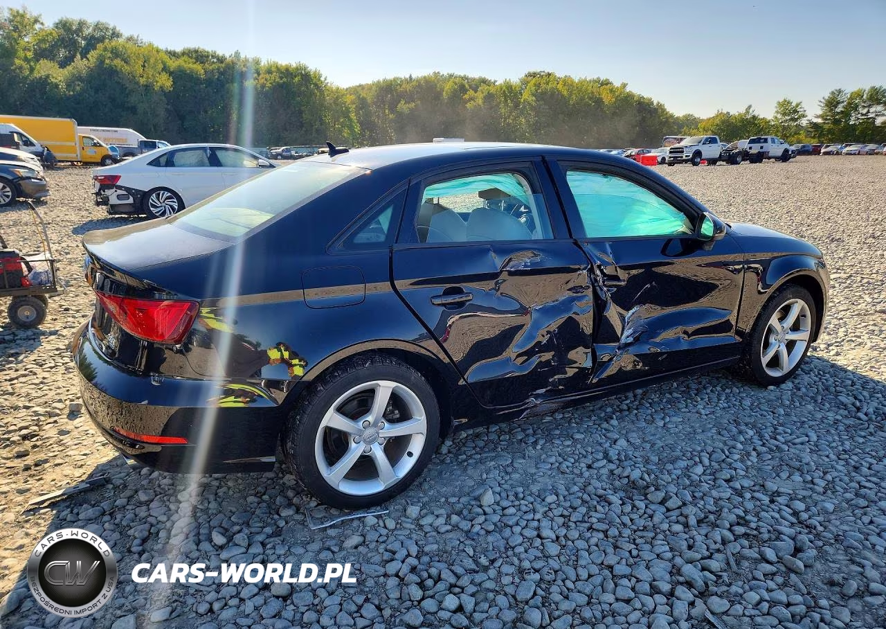 2015 Audi A3 Premium VIN:WAUBFGFF0F1049226 - 3