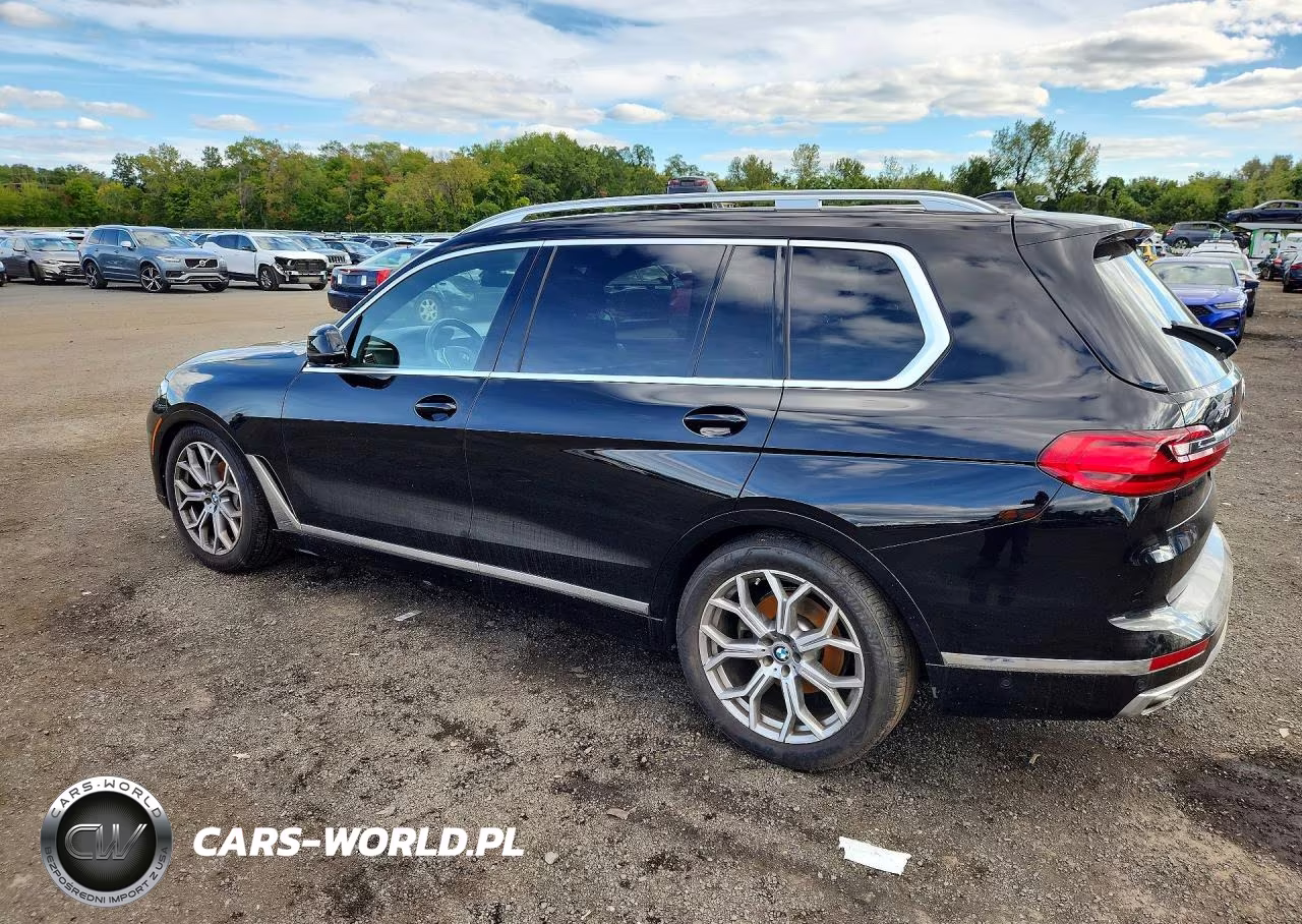 2022 BMW X7 xDrive40I VIN:5UXCW2C07N9M34792 - 2