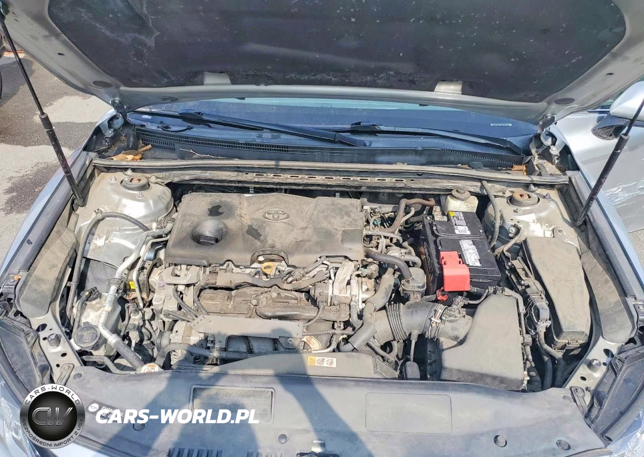 2018 Toyota Camry Le VIN:4T1B11HK9JU619476 - 11