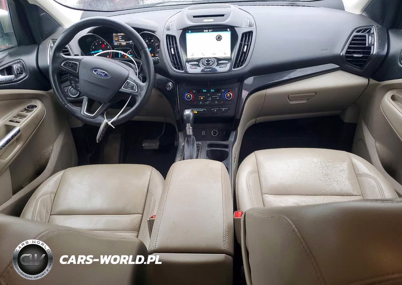 2017 Ford Escape Titanium VIN:1FMCU0J95HUE76646 - 8