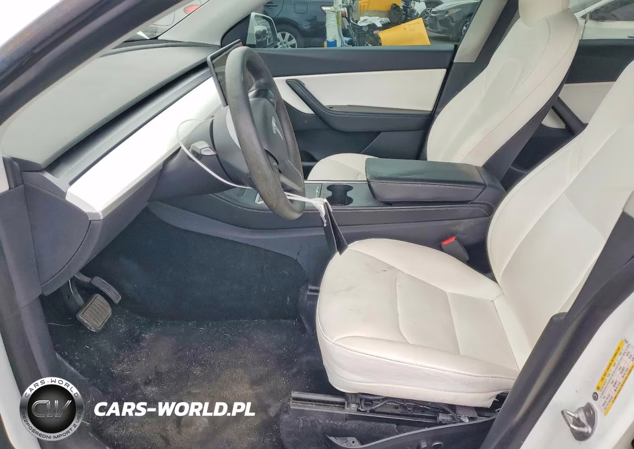 2021 Tesla Model Y VIN:5YJYGDEE2MF192992 - 7