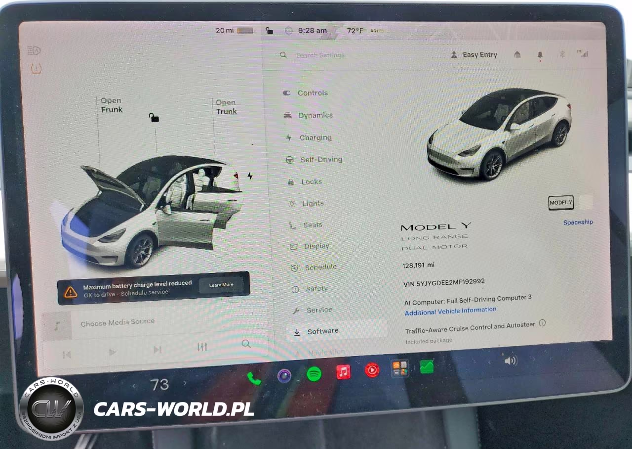 2021 Tesla Model Y VIN:5YJYGDEE2MF192992 - 9