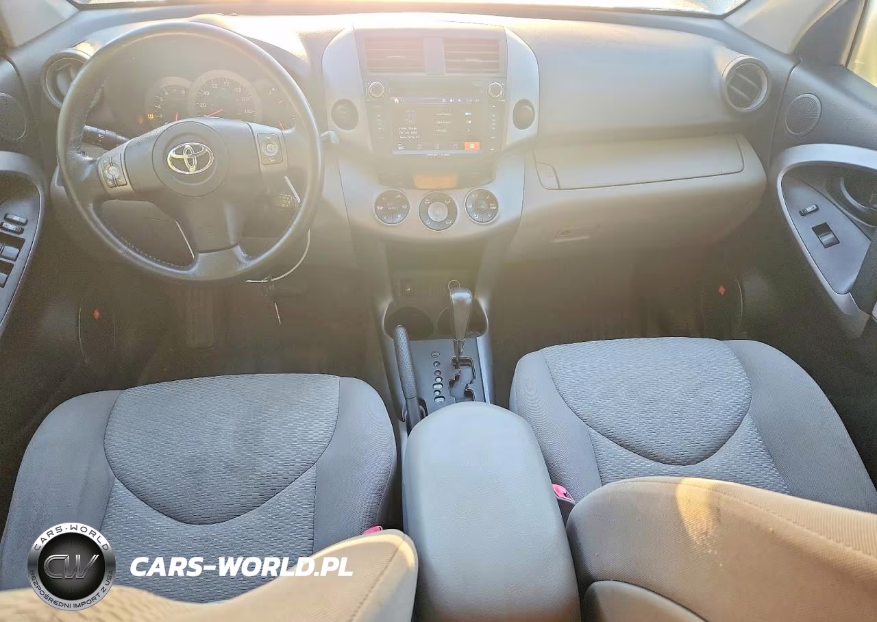 2007 Toyota Rav4 Limited VIN:JTMBK31V875015843 - 8