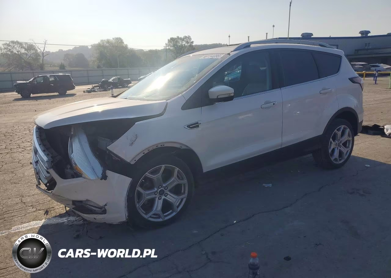 2018 Ford Escape Titanium VIN:1FMCU9J90JUB36055 - 1