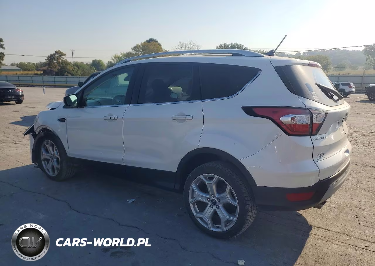 2018 Ford Escape Titanium VIN:1FMCU9J90JUB36055 - 2