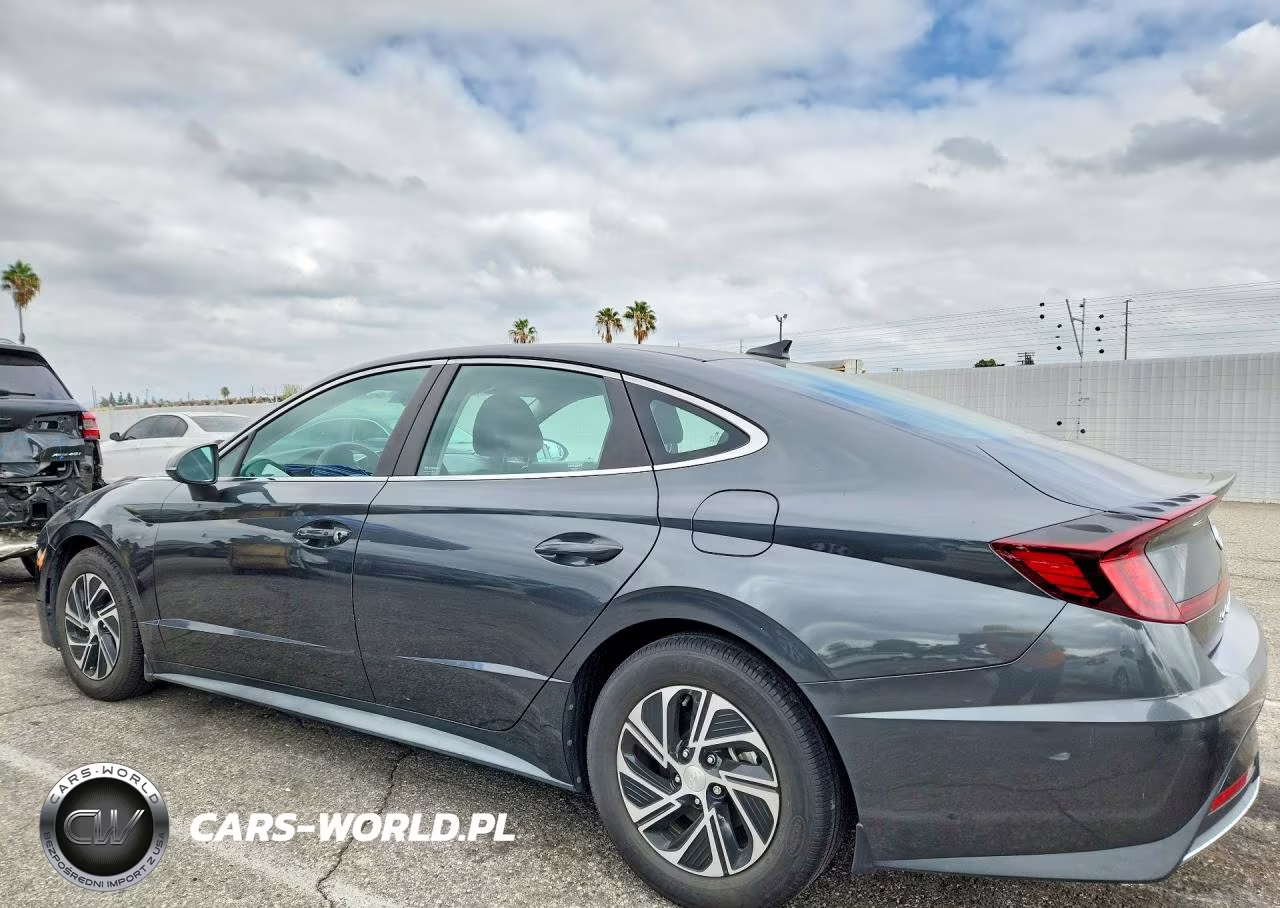 2022 Hyundai Sonata Hybrid Blue VIN:KMHL24JJ3NA048191 - 2