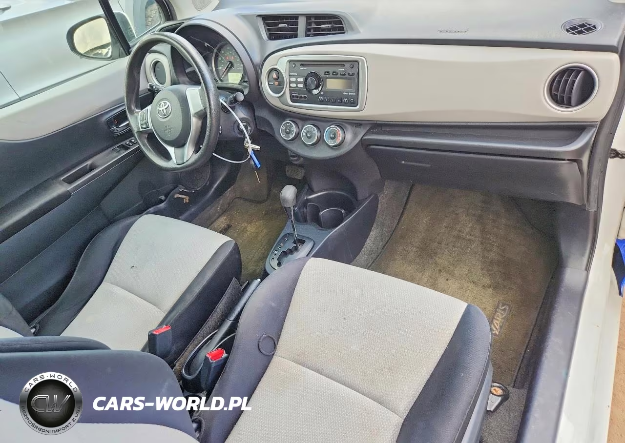 2012 Toyota Yaris 3-Door Le VIN:JTDJTUD35CD504600 - 8