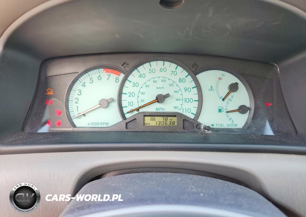 2003 Toyota Corolla Le VIN:2T1BR32E43C104266 - 9