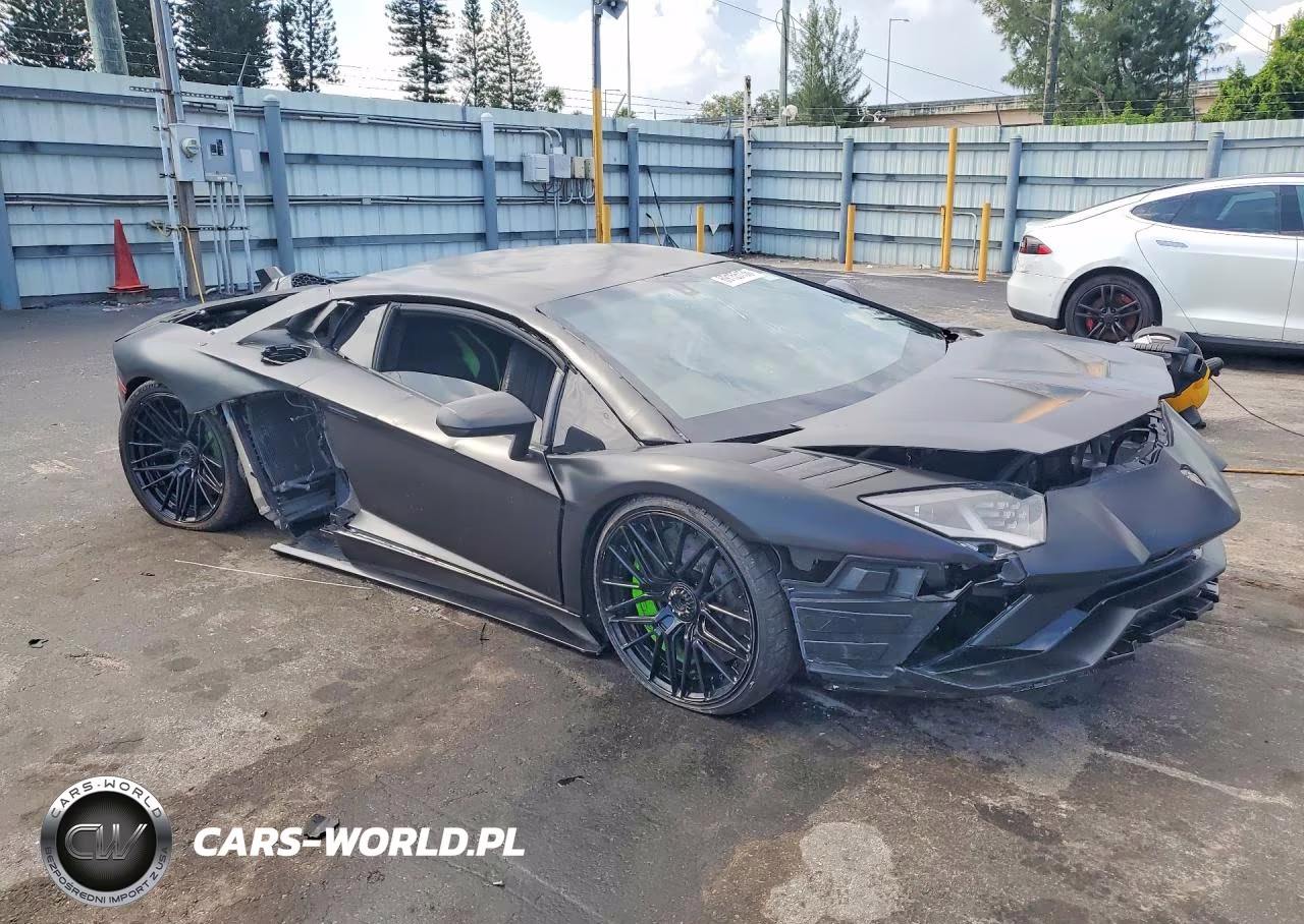 2018 Lamborghini Aventador S VIN:ZHWUG4ZD5JLA06879 - 4