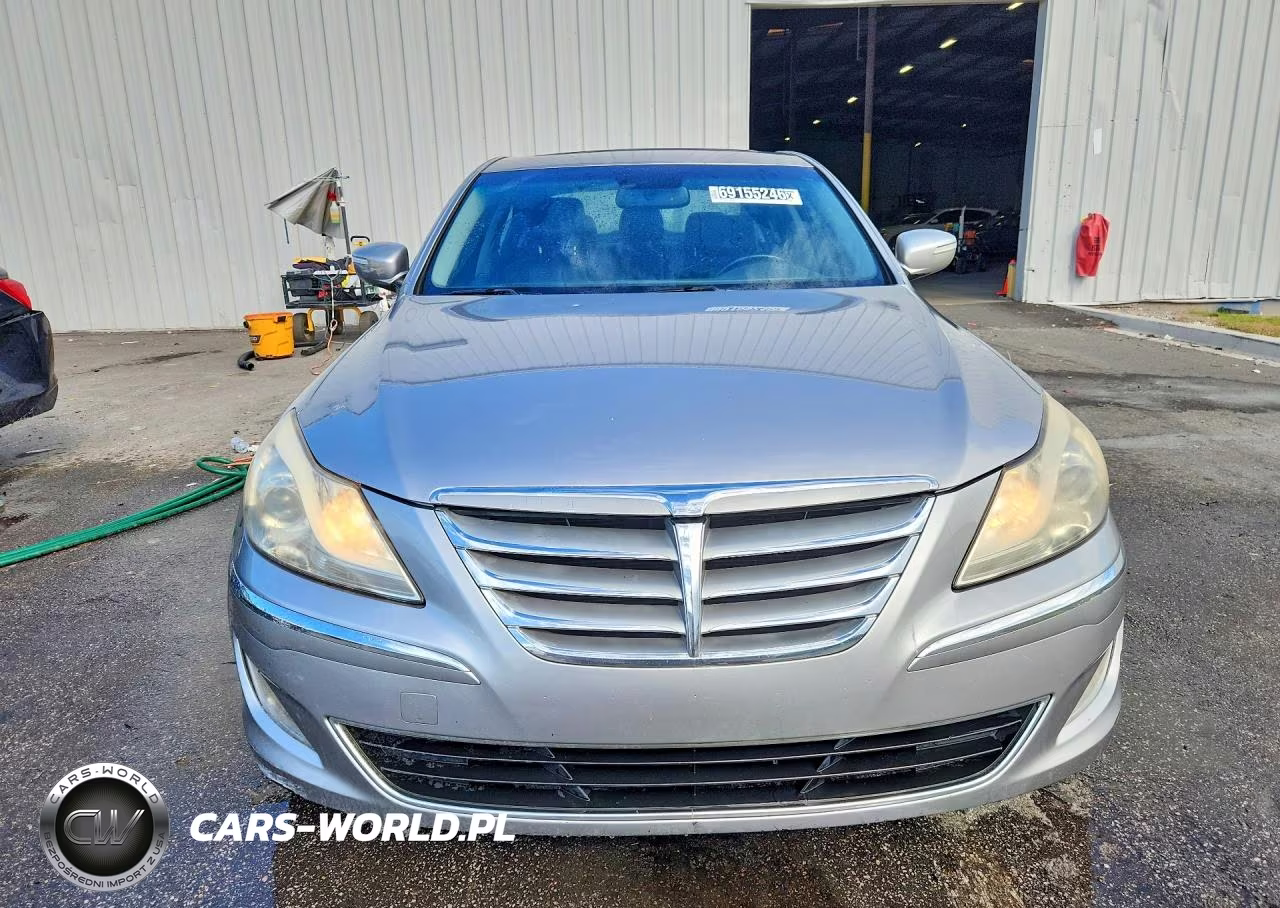 2013 Hyundai Genesis 3.8L VIN:KMHGC4DD6DU249942 - 5