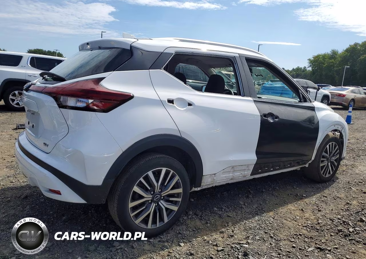 2022 Nissan Kicks Sv VIN:3N1CP5CV2NL517228 - 3