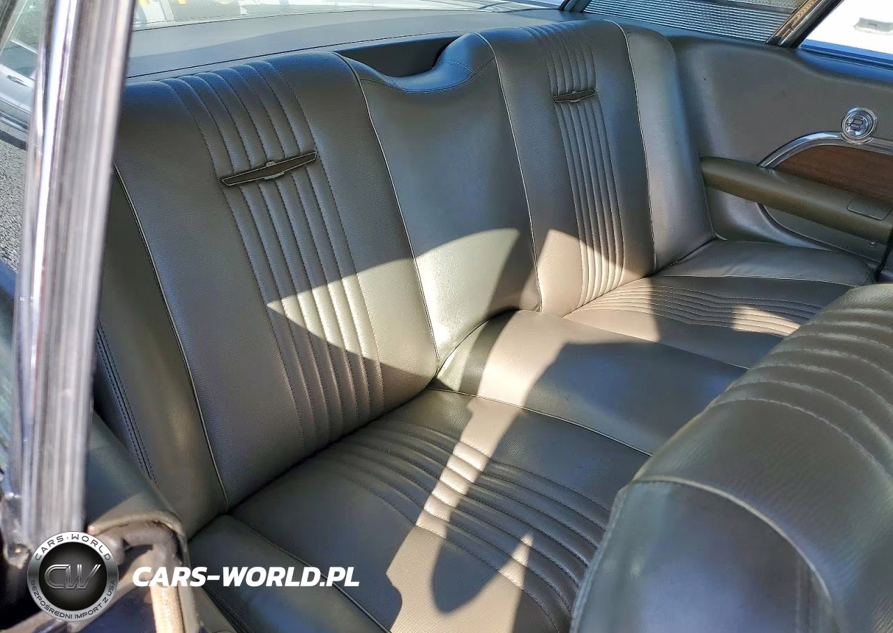 1963 Ford Thunderbird VIN:3Y87Z111472 - 10