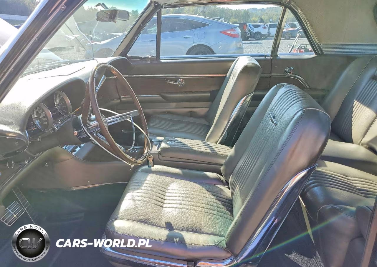 1963 Ford Thunderbird VIN:3Y87Z111472 - 7