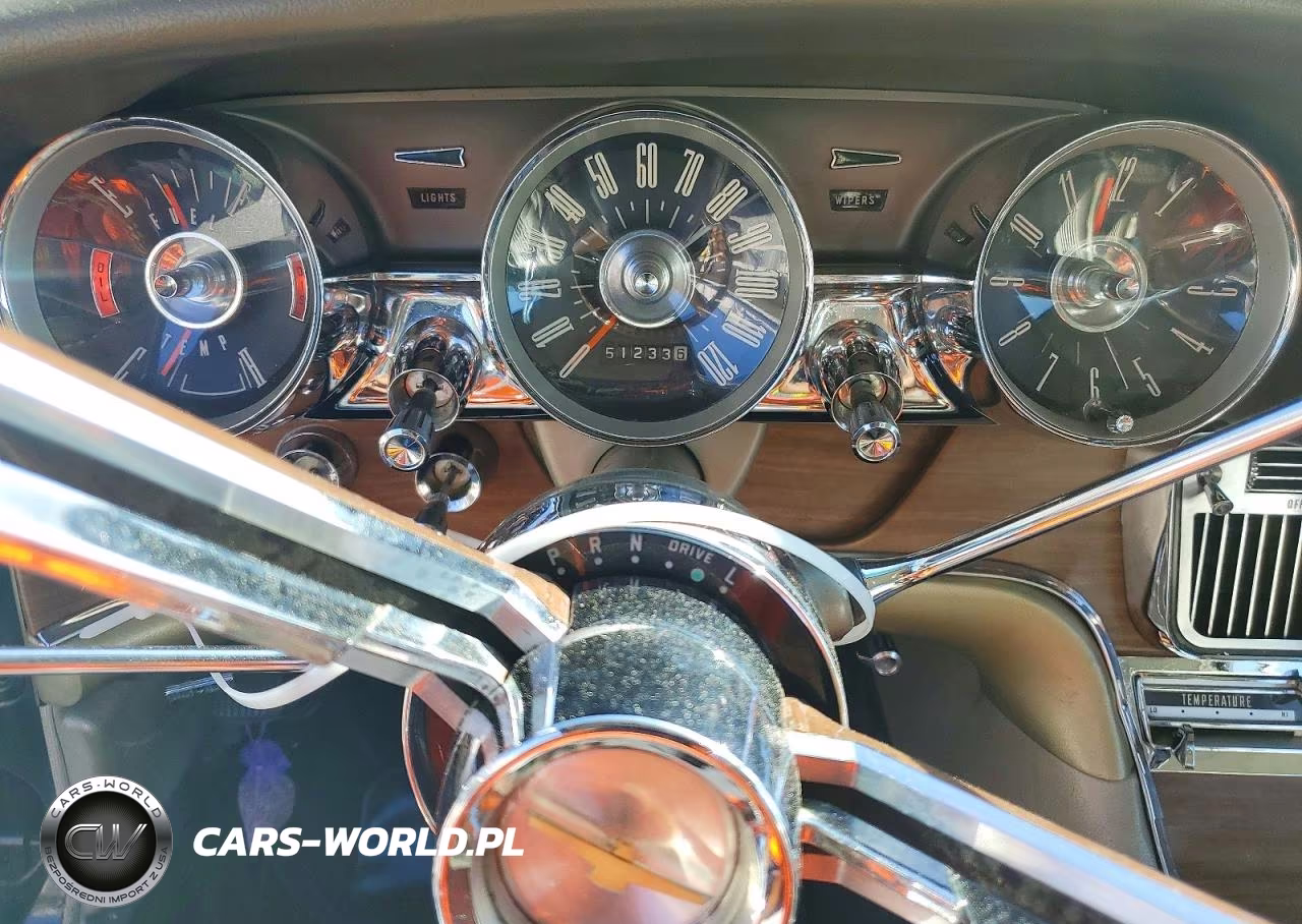 1963 Ford Thunderbird VIN:3Y87Z111472 - 9