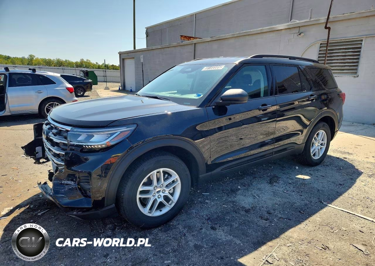 2026 Ford Explorer Active – zdjęcie 1 z 13