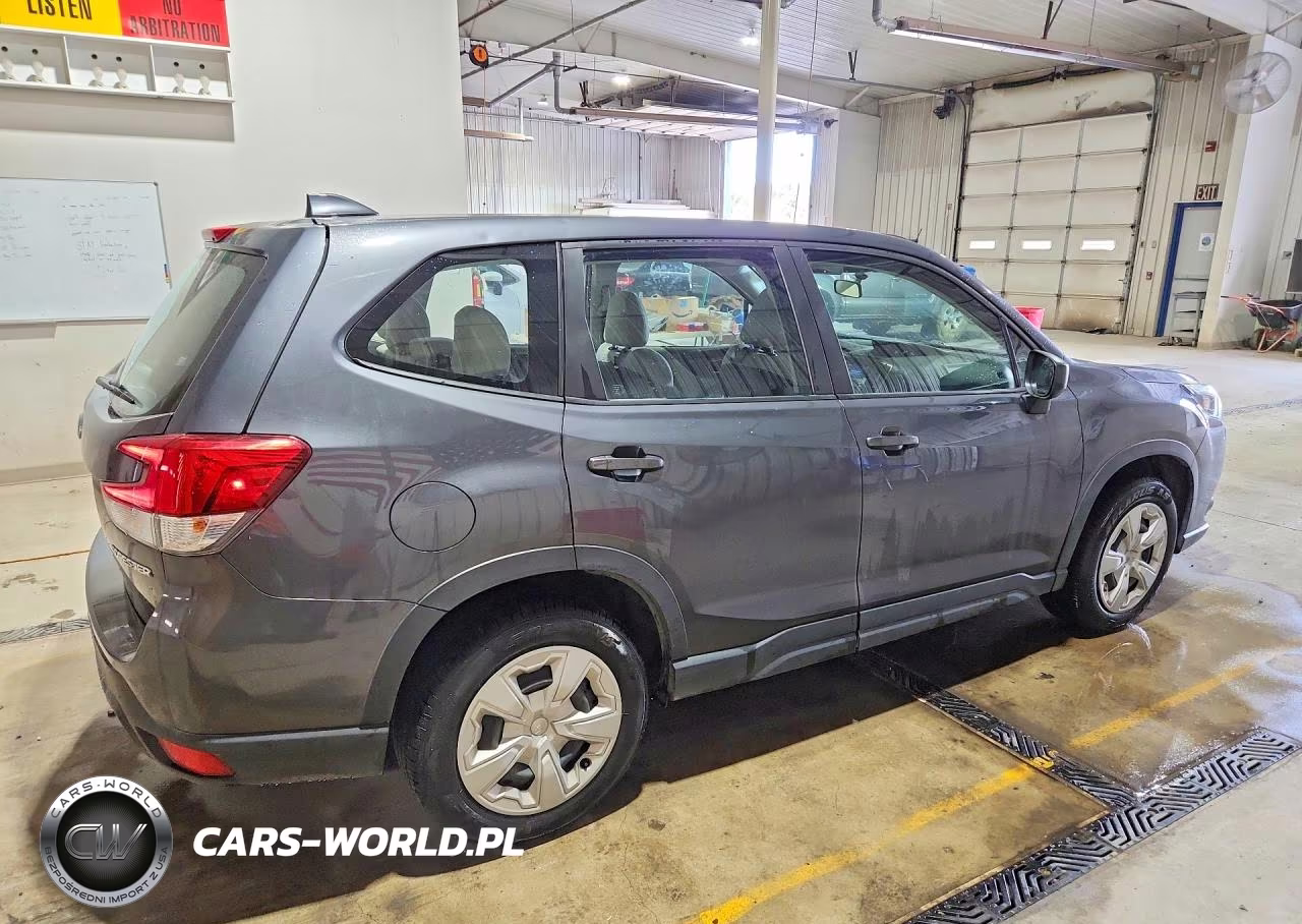 2022 Subaru Forester VIN:JF2SKAAC3NH467442 - 3