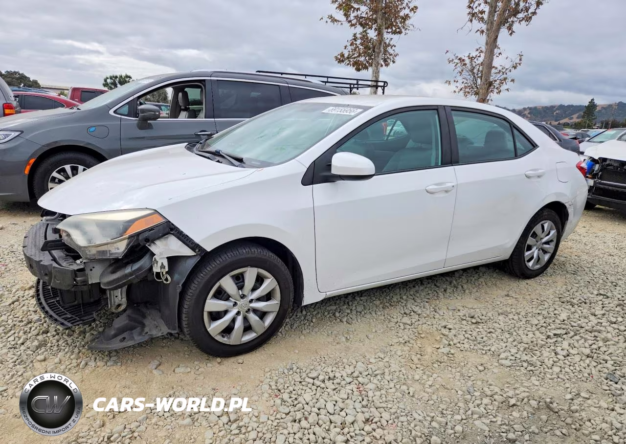 2016 Toyota Corolla Le VIN:5YFBURHE4GP505900 - 1