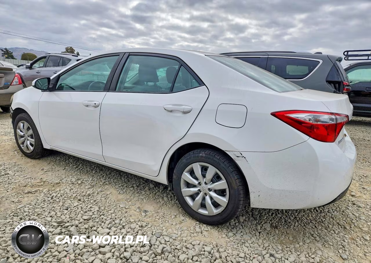 2016 Toyota Corolla Le VIN:5YFBURHE4GP505900 - 2